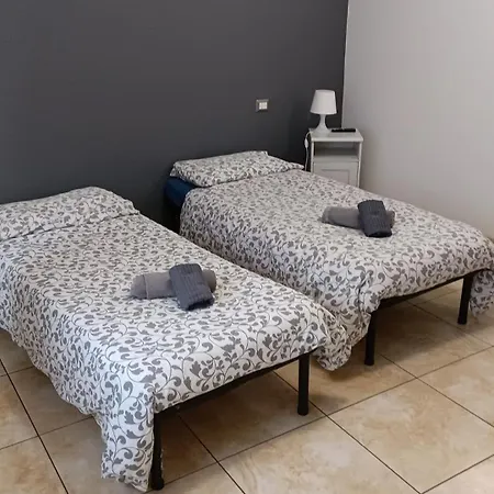 Marco E Laura Al Vaticano 3*