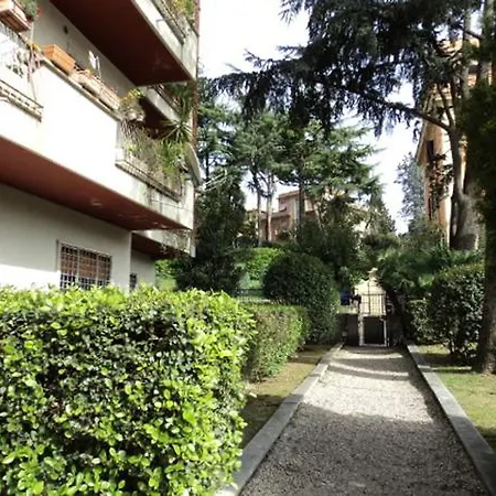 Marco E Laura Al Vaticano Bed & Breakfast Rom