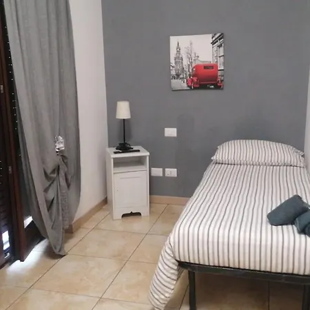 Marco E Laura Al Vaticano Bed & Breakfast 3*