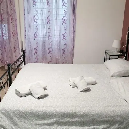 마르코 E 로라 3*