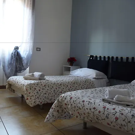 Marco E Laura Al Vaticano 3*