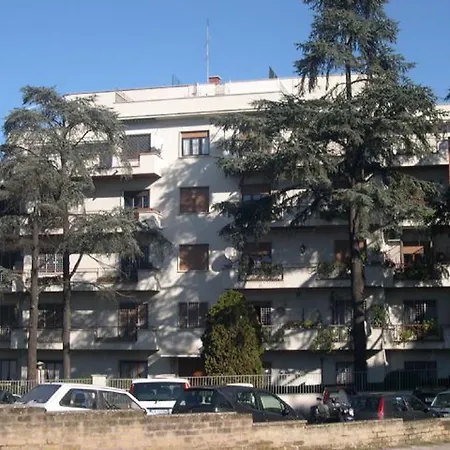 Marco E Laura Al Vaticano Bed & Breakfast