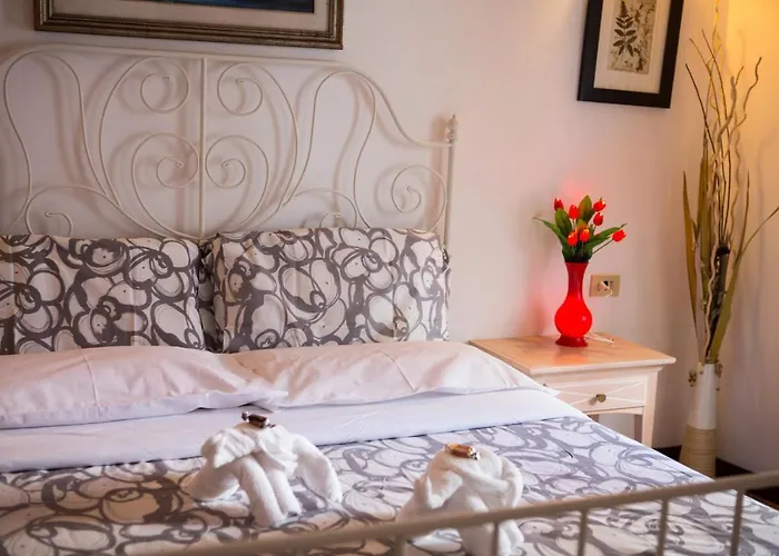 Marco E Laura Al Vaticano 3*